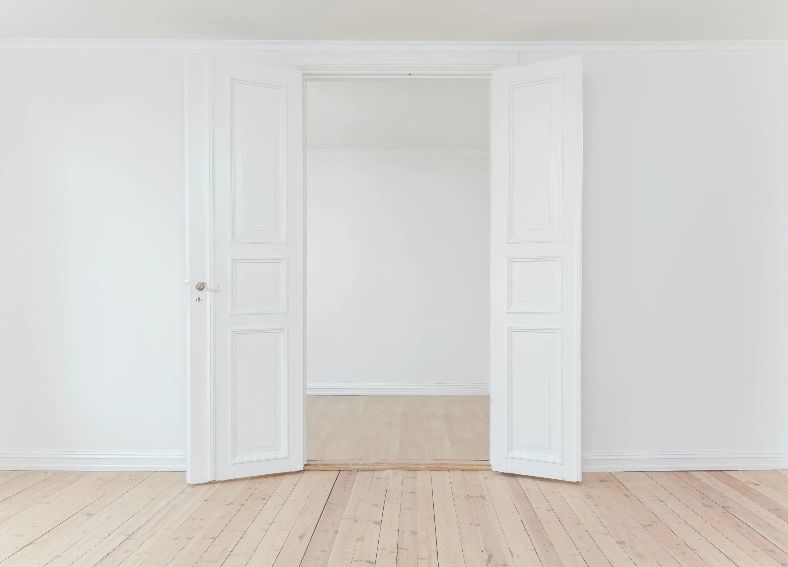 The Timeless Appeal of Coving: Is Coving Right for Your Home?