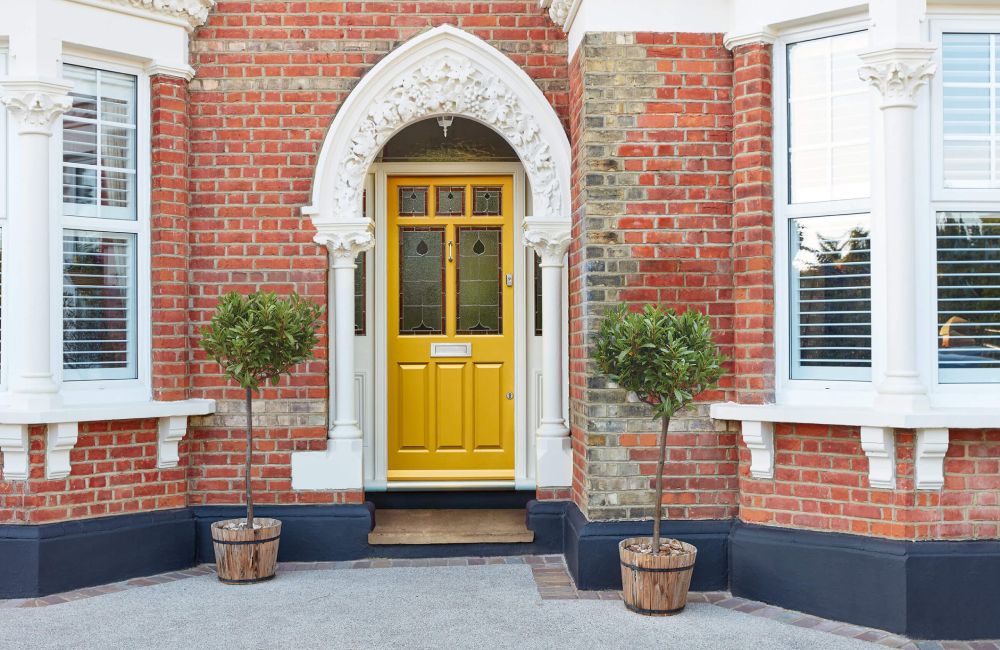 Stylish Door Surrounds in London – Elevate Your Home Decor