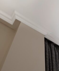 NMC 02 000683 coving detail on beige wall with dark curtains