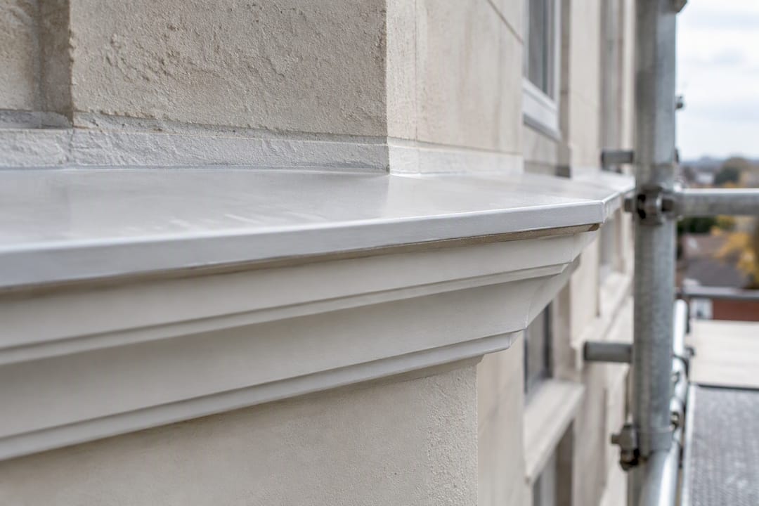 Finished exterior cornice joint and drip line